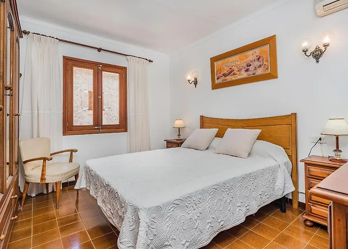 Holiday home Casa Llobera